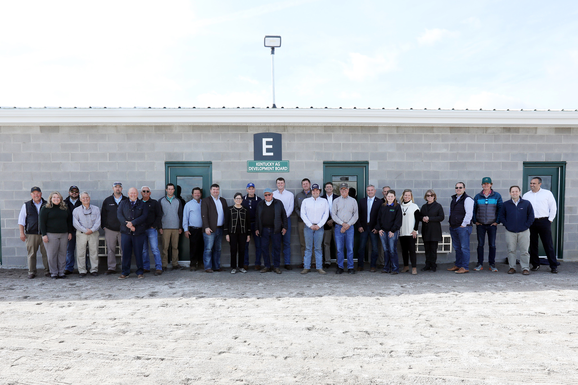 The Thoroughbred Center barn