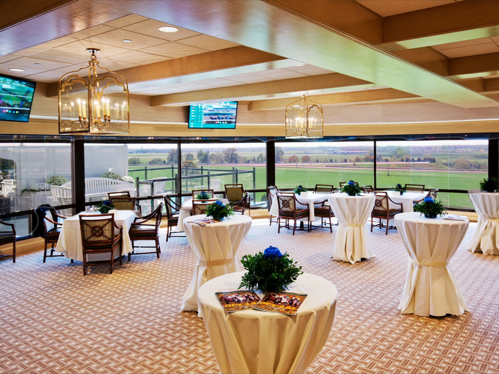 keeneland room